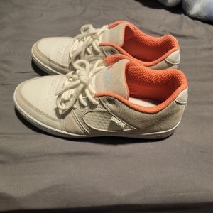 És accel dgk edition